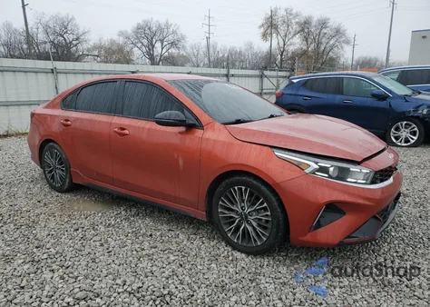 2022 Kia Forte Gt Line из США, поврежденный, VIN 3KPF54AD9NE441368